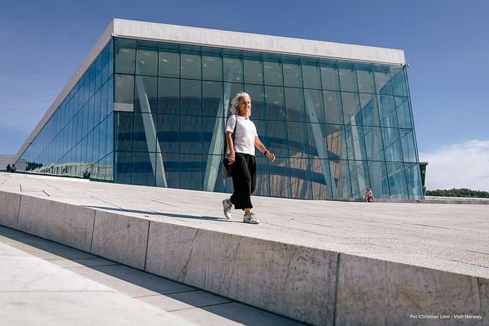 Sites and Insights: An Expert-Led Oslo Welcome Tour