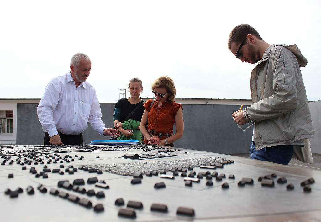 sachsenhausen concentration camp tour