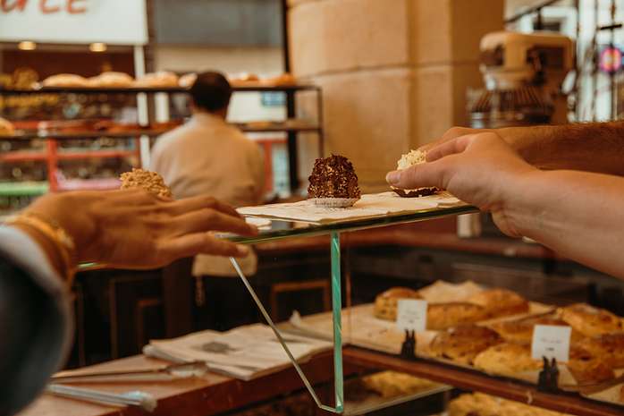 Paris Food Tour: Foodie Trends in the Marais 