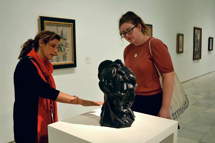 Reina Sofia Museum Tour: A Guided Crash Course with Skip-the-Line Tickets