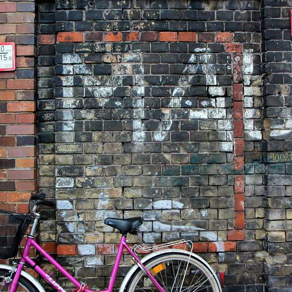 berlin wall bike tour