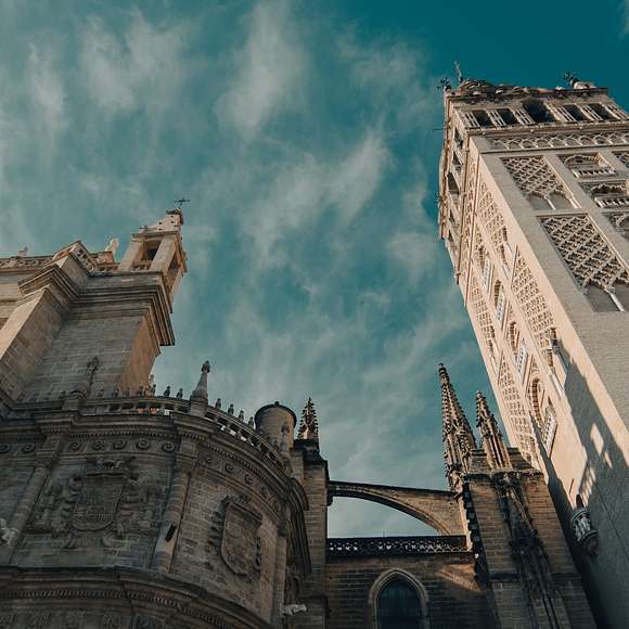 seville alcazar tour