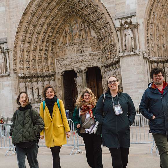 Notre Dame Tours Paris