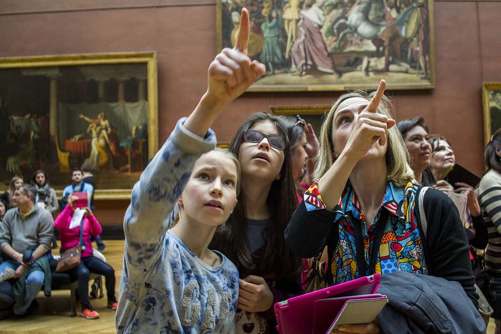 louvre kids tour