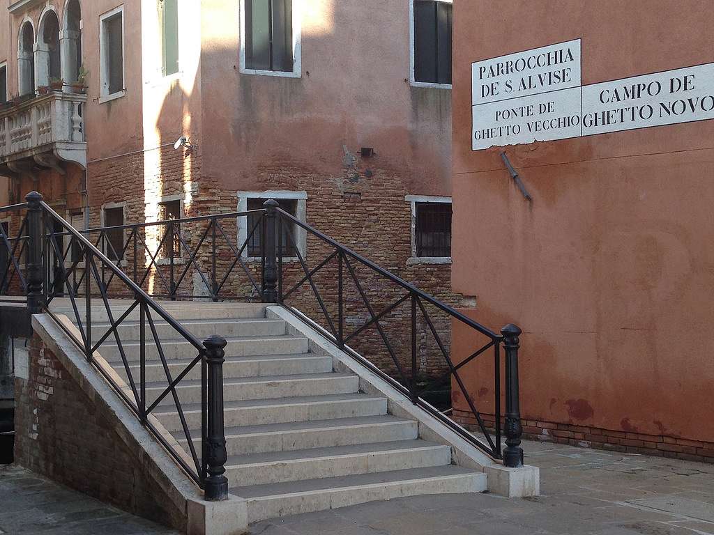 venice jewish ghetto tour